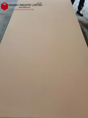 Pannello MDF grezzo spesso 18 mm/foglio MDF impermeabile/MDF laminato in Cina